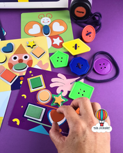 Load image into Gallery viewer, Shape Sort & Play Set (without Shape Flashcards)